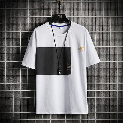 Tricou casual barbatesc cu emblema si imprimeu