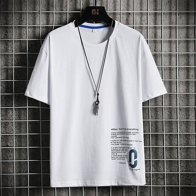 Tricou casual barbatesc cu emblema si imprimeu