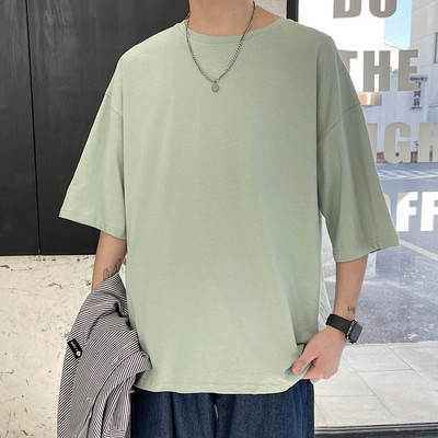 Tricou barbatesc modern model simplu