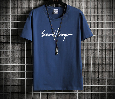 Novi model ljetne majice s natpisom