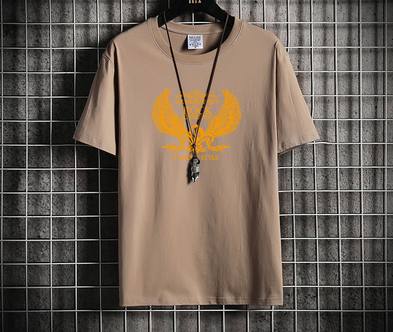 Tricou casual barbatesc cu decolteu oval si imprimeu