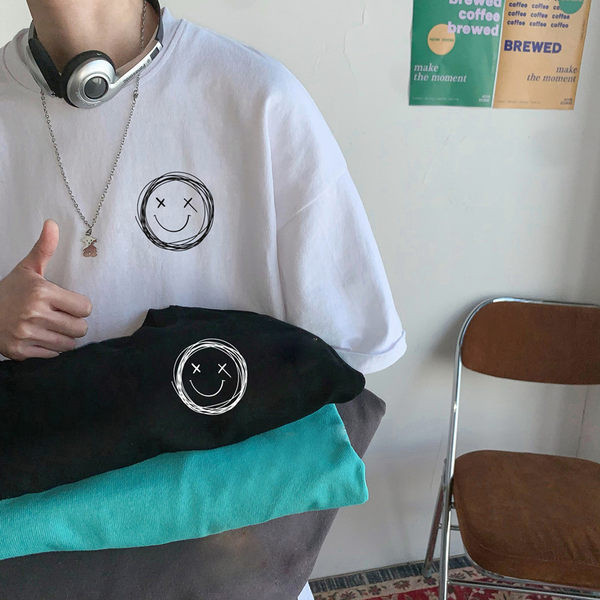 Tricou casual barbatesc - cu decolteu oval si maneci scurte