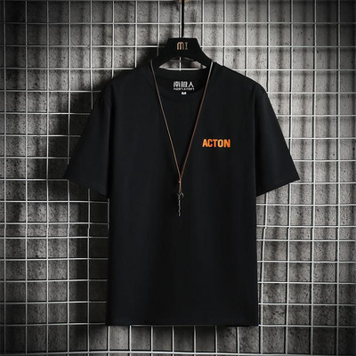 Tricou barbatesc model nou cu decolteu oval si imprimeu cu inscriptionare