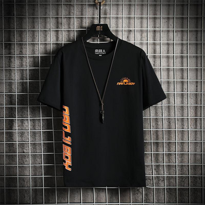 Tricou barbatesc model nou cu decolteu oval si imprimeu cu inscriptionare