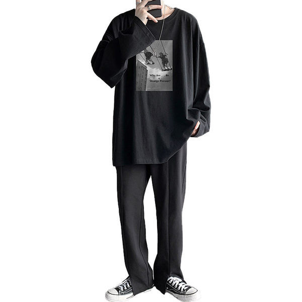 Bluză largă pentru bărbați cu decolteu oval și mâneci lungi