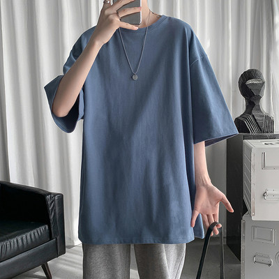 Tricou larg pentru bărbați cu aplicație curcubeu