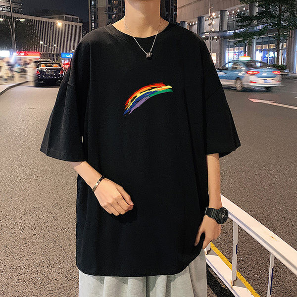 Tricou larg pentru bărbați cu aplicație curcubeu