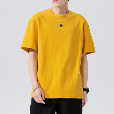 Tricou barbatesc cu maneca scurta si decolteu oval - model simplu