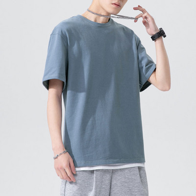 Tricou barbatesc cu maneca scurta si decolteu oval - model simplu