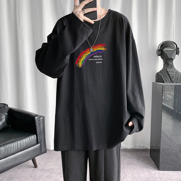 Proljetna bluza s dugim rukavima i printom