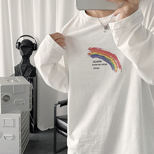 Proljetna bluza s dugim rukavima i printom