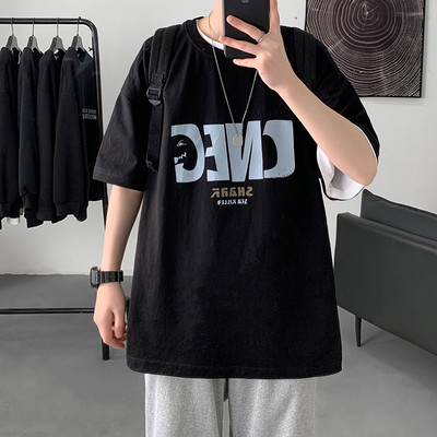 Tricou largi de primăvară pentru bărbați cu aplicație