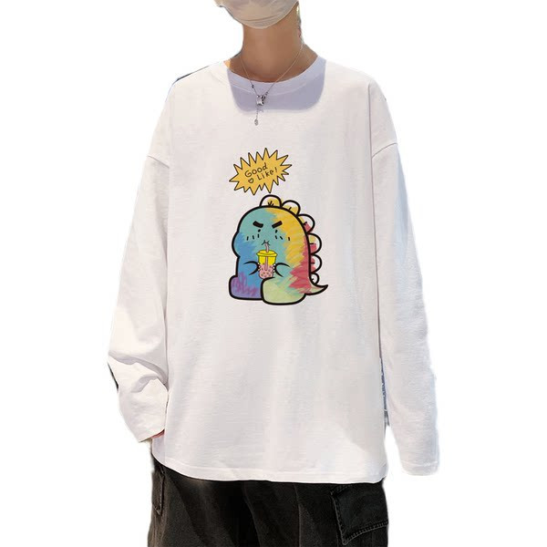 Bluza barbatesta cu aplicatie colorata si decolteu oval - model lat