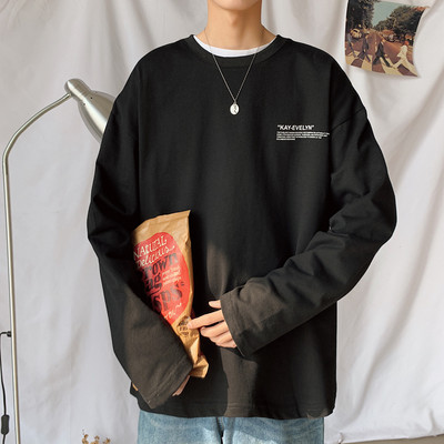 Bluză largă pentru bărbați cu decolteu oval și inscripții