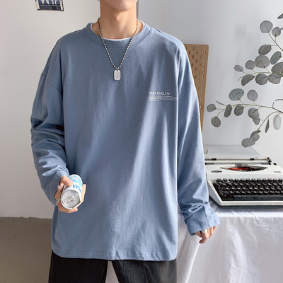 Bluză largă pentru bărbați cu decolteu oval și inscripții