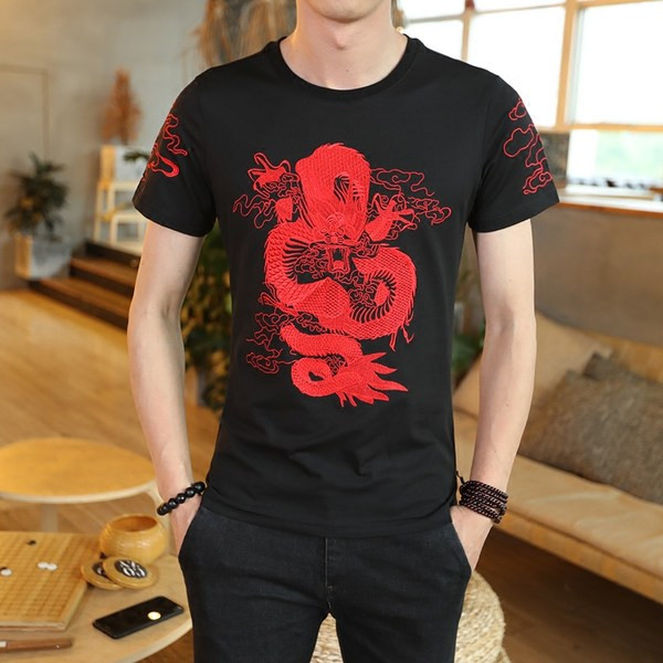 Tricou barbatesc model nou cu broderie