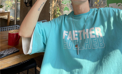 Tricou bărbați cu inscripția - model larg