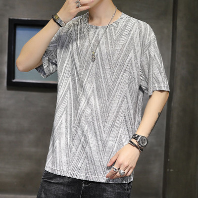 Tricou casual barbatesc cu decolteu rotund si maneci scurte