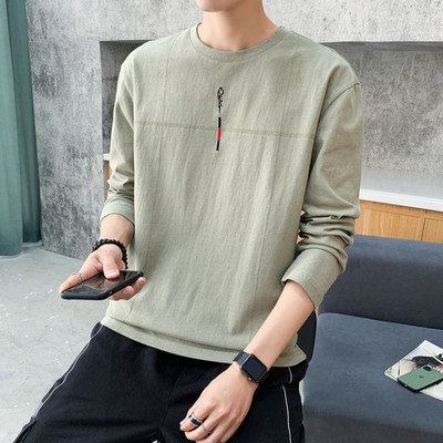 Bluza barbateasca cu broderie si decolteu oval in diferite culori