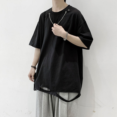 Tricou pentru bărbați cu element metalic și mâneci scurte