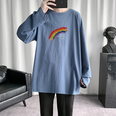 Tricou bărbătesc cu aplicație și mâneci lungi