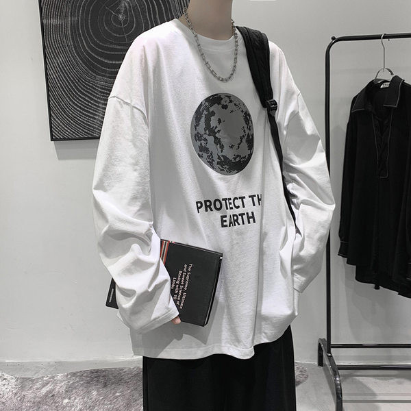 Tricou bărbătesc cu aplicație în trei culori și mâneci lungi