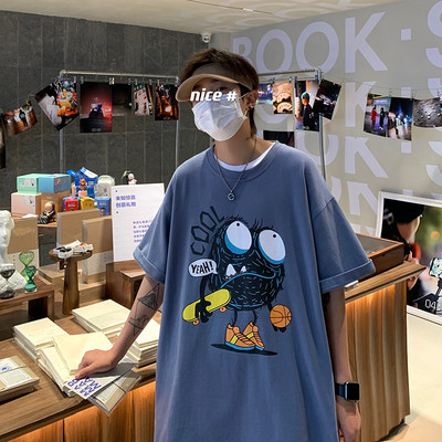 Bluză bărbătească model larg cu mâneci scurte și aplicație