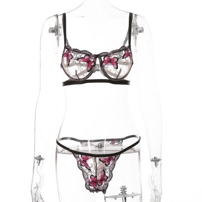 Lenjerie intimă elegantă, cu broderie din două piese