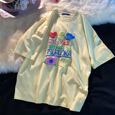 Ανδρικό μπλουζάκι με χρωματιστές επιγραφές - φαρδύ μοντέλο