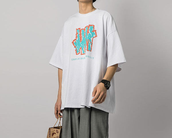 Tricou barbatesc lat cu maneci 3/4 si imprimeu