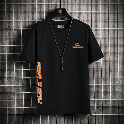 Tricou casual barbatesc cu aplicatie si maneci scurte