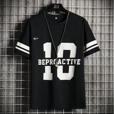 Tricou casual barbatesc cu aplicatie si maneci scurte