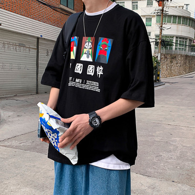 Tricou casual barbatesc cu imprimeu si decolteu rotund - model larg