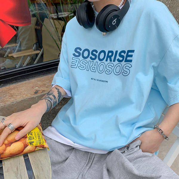 Muška široka majica s natpisima - u više boja