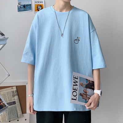 Tricou casual barbatesc cu aplicatie - model larg