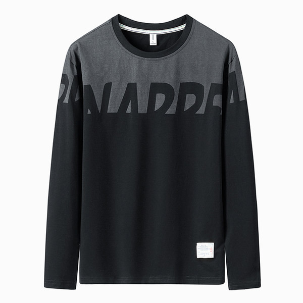 Tricou pentru bărbați cu mâneci lungi și decolteu oval