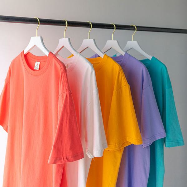 Tricou barbatesc model simplu cu maneca scurta