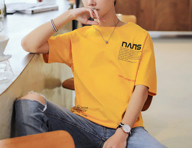 Tricou casual pentru bărbați cu imprimeu inscripționat și decolteu rotund