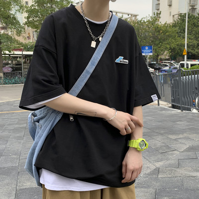 Široka muška majica s grbom i 3/4 rukavima