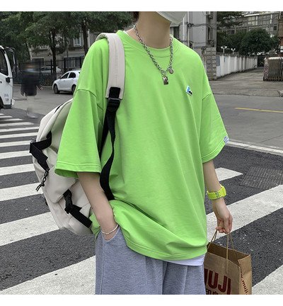 Široka muška majica s grbom i 3/4 rukavima