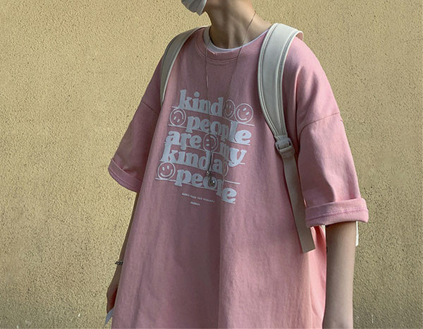 Tricou bărbați cu inscripții și mâneci scurte - model larg