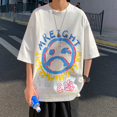 Široki model muške majice s aplikacijom i 3/4 rukavima