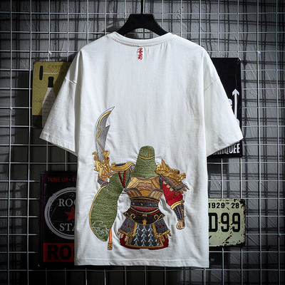 Tricou de vara cu broderie colorata pe spate