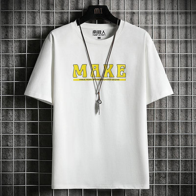 Tricou barbatesc model nou cu aplicatie si maneci scurte