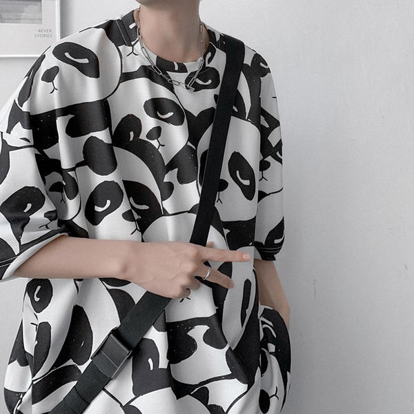 Tricou larg pentru bărbați cu aplicație - în două culori