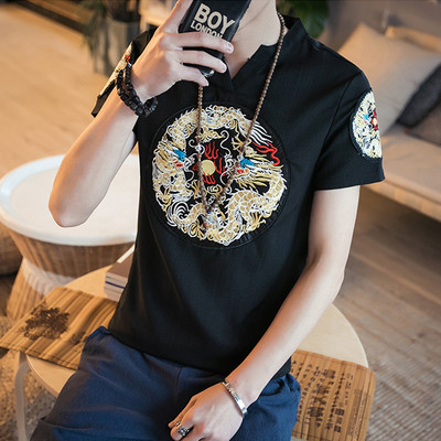 Bluză bărbătească mulată cu broderie