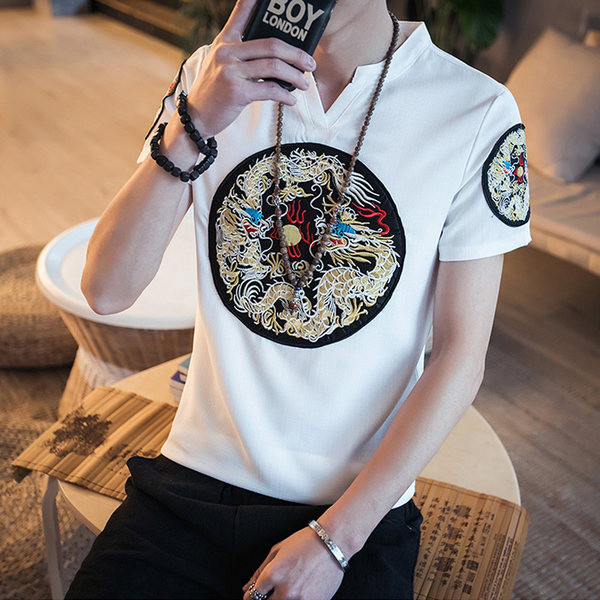 Bluză bărbătească mulată cu broderie