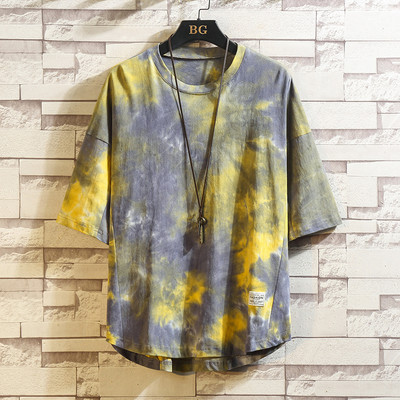 Šarena muška majica s kratkim rukavima i okruglim izrezom