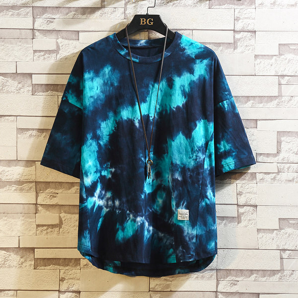 Šarena muška majica s kratkim rukavima i okruglim izrezom