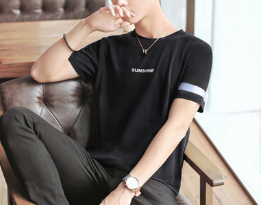 Ανδρικό μπλουζάκι μοντέρνο με κοντά μανίκια και στρογγυλή λαιμόκοψη - διάφορα χρώματα